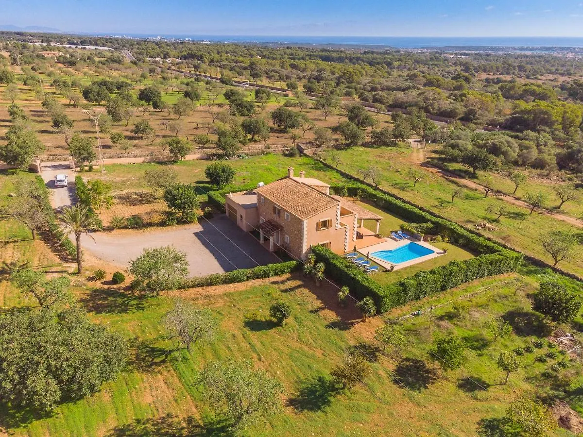 Holiday home Finca Roca Blanca S'Horta