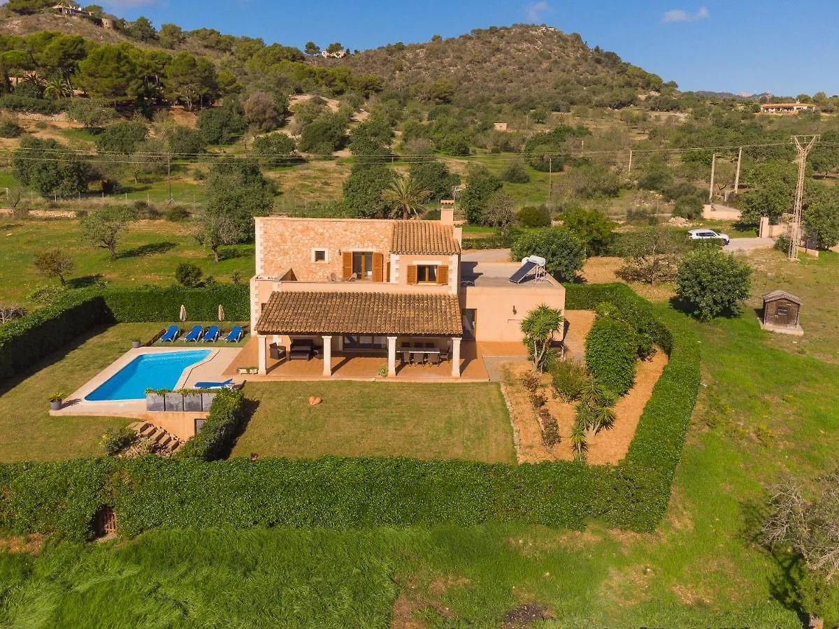 Holiday home Finca Roca Blanca S'Horta