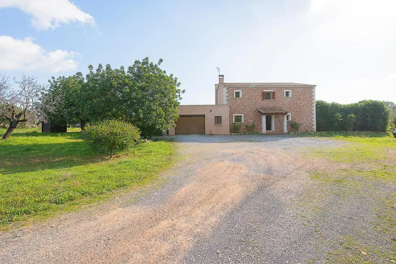 Holiday home Finca Roca Blanca S'Horta