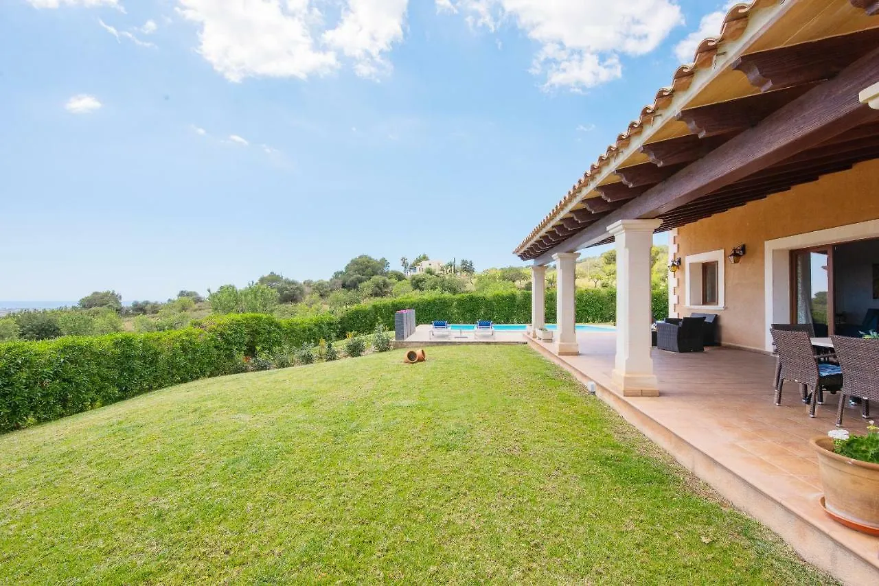 Finca Roca Blanca S'Horta Holiday home