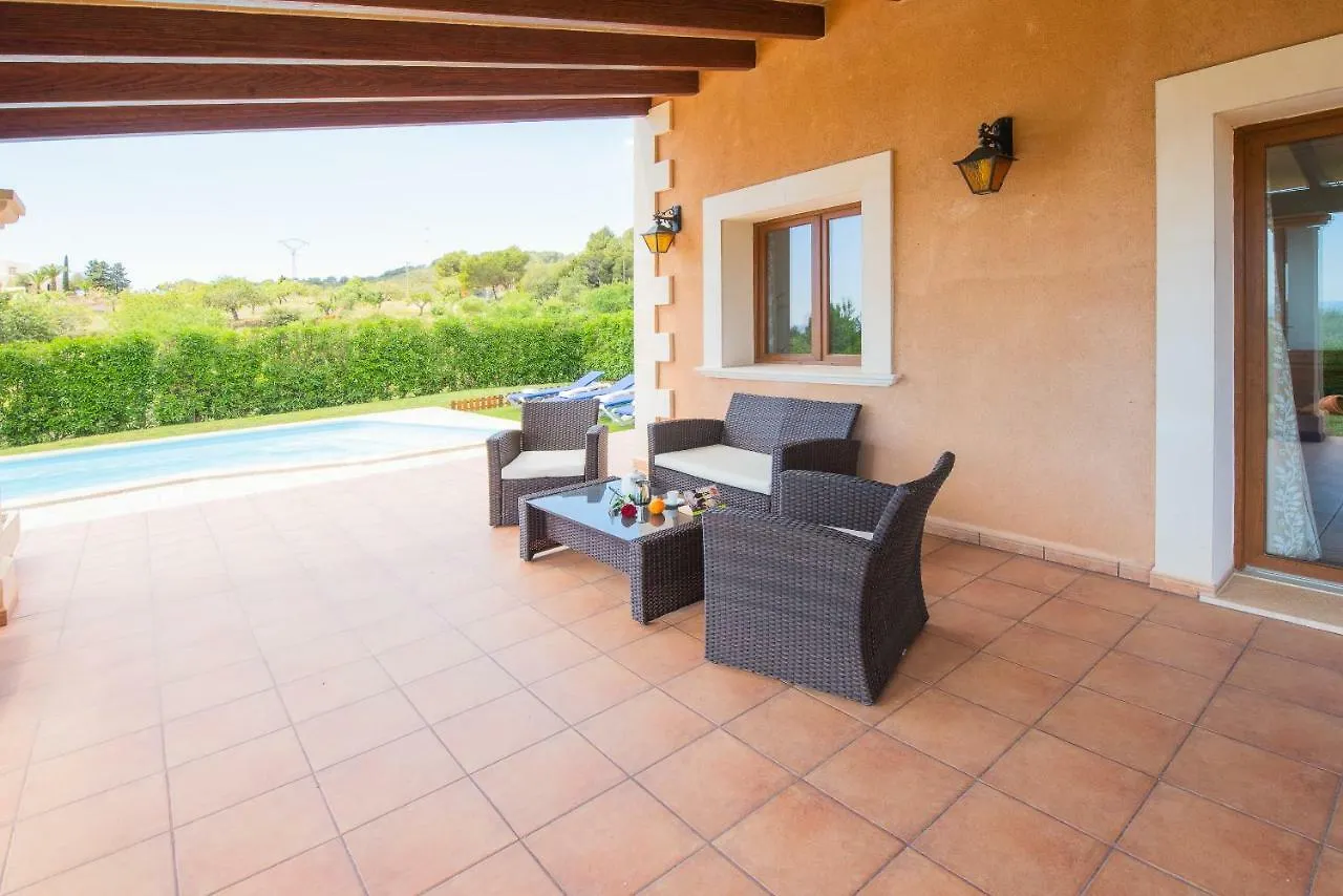 Finca Roca Blanca S'Horta