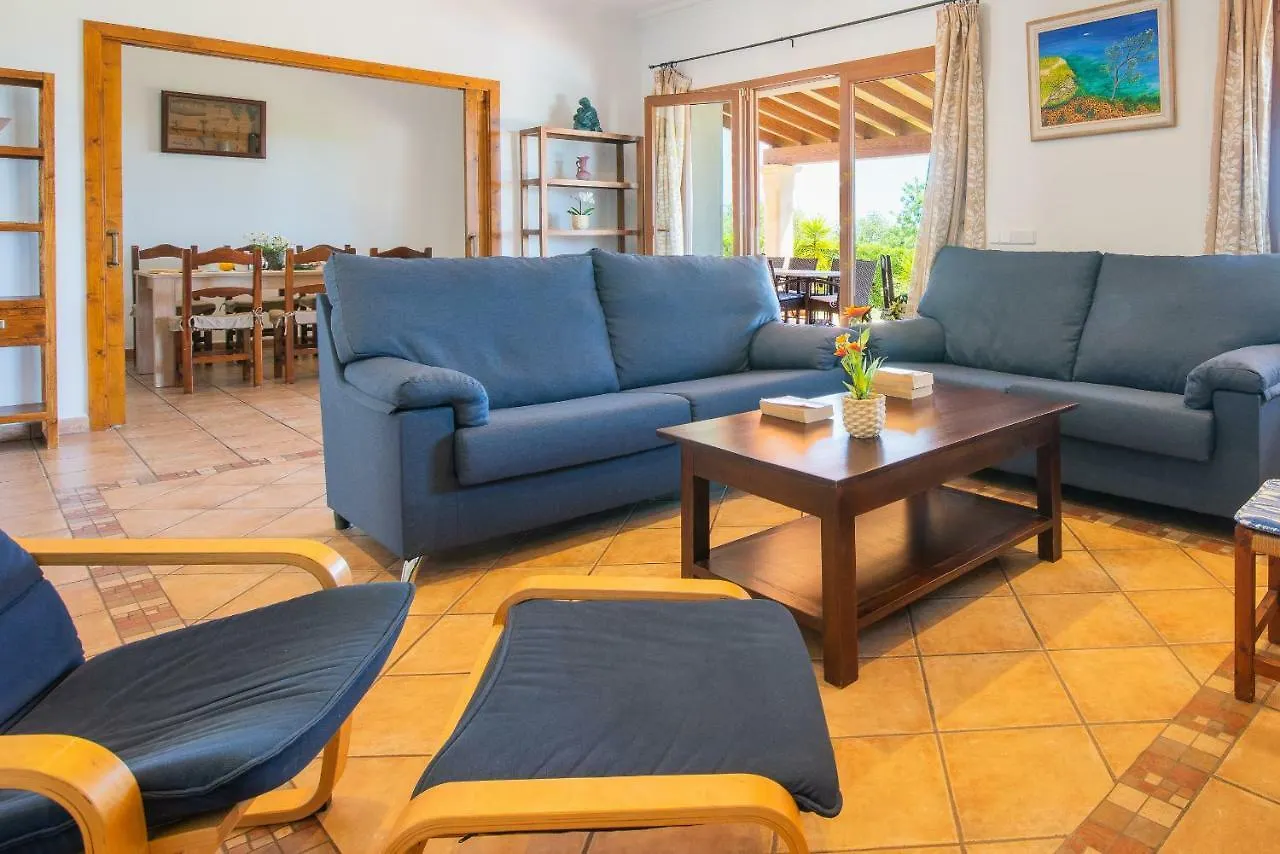 Finca Roca Blanca S'Horta 0*,