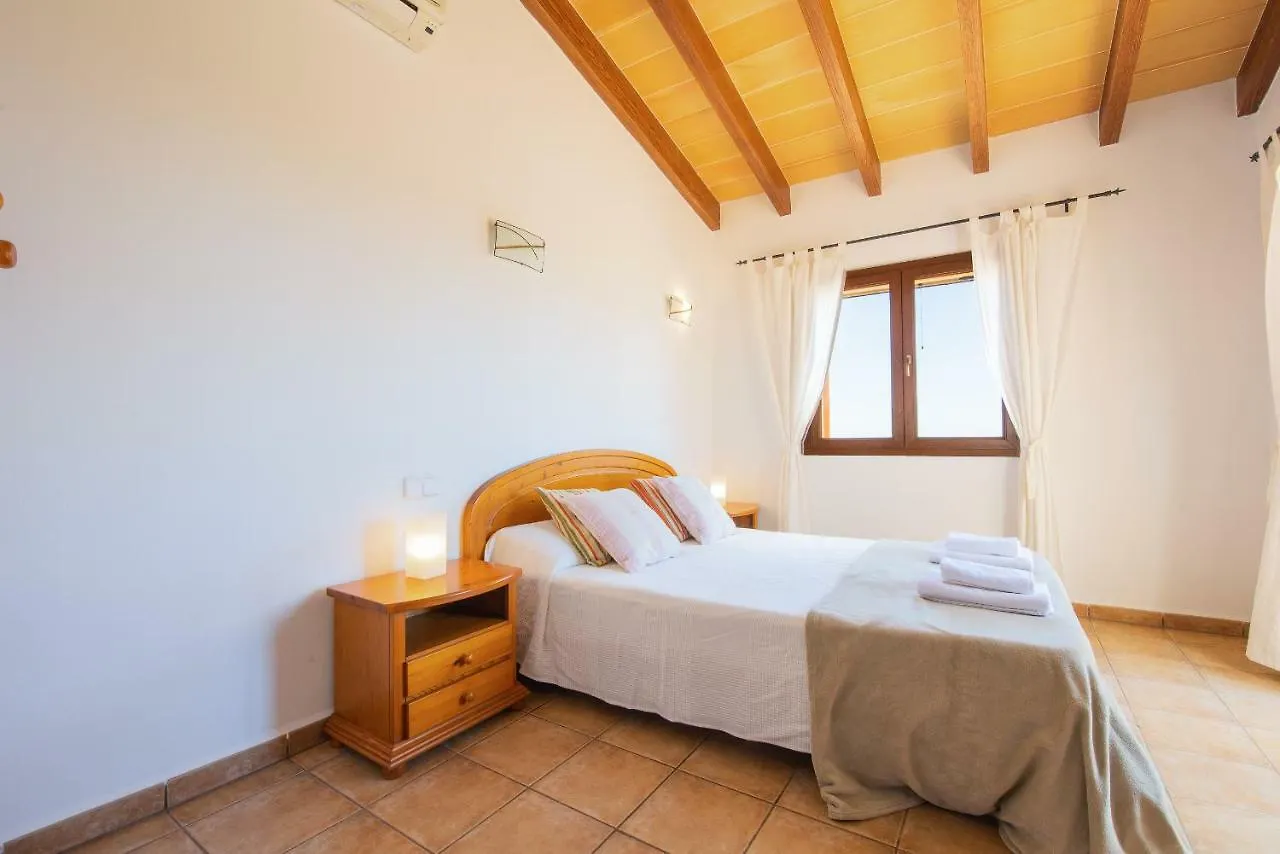 Finca Roca Blanca S'Horta