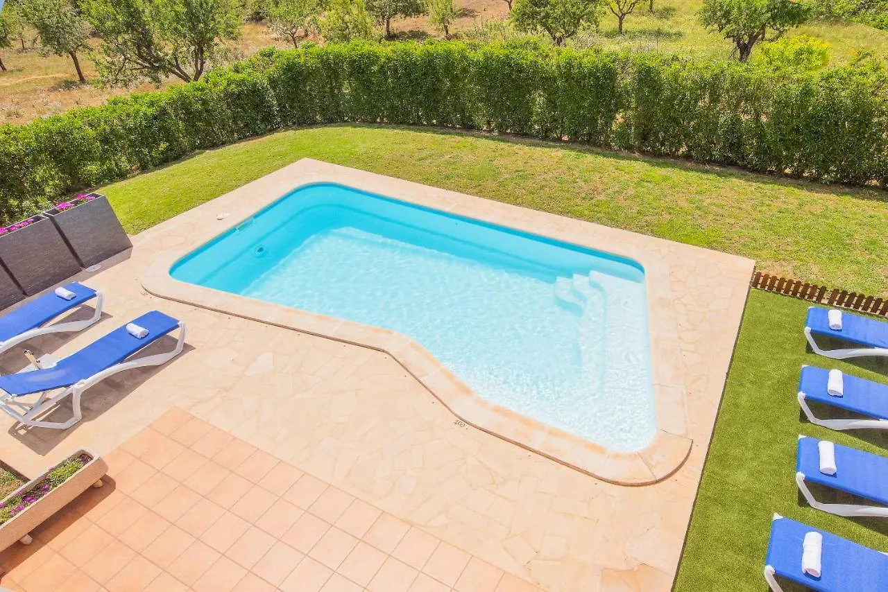 Finca Roca Blanca S'Horta 0*,