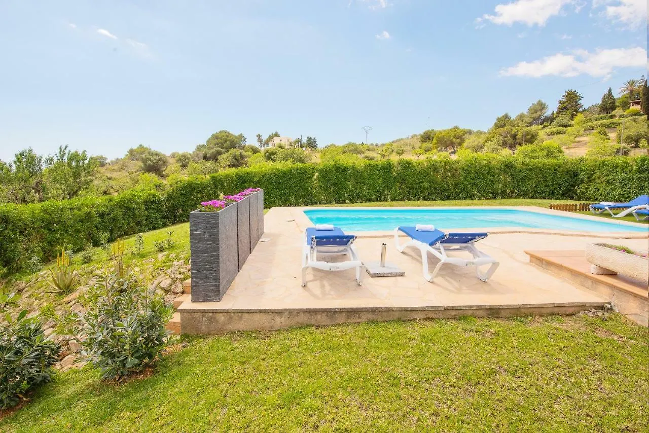 Finca Roca Blanca S'Horta