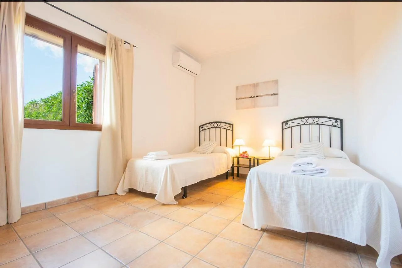 Finca Roca Blanca S'Horta Prázdninový dům