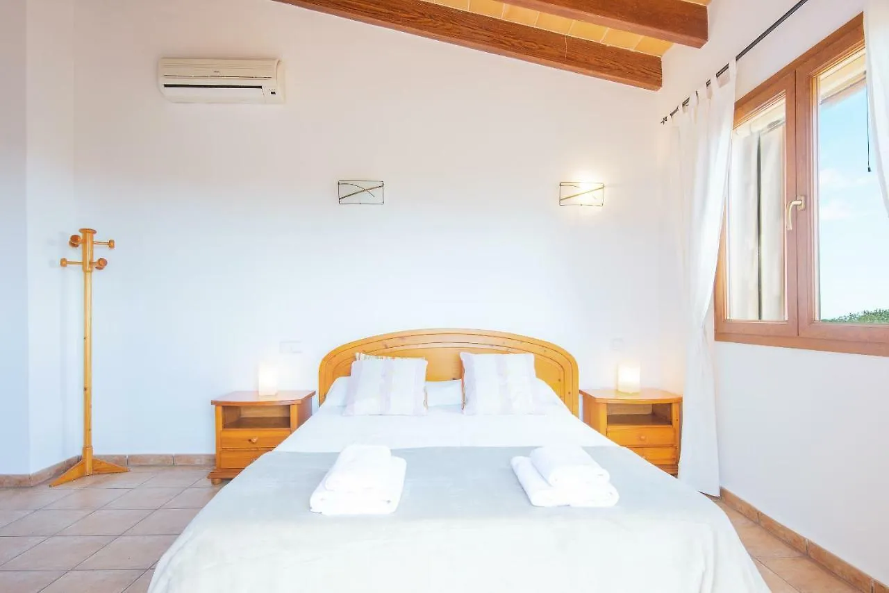 Finca Roca Blanca S'Horta Prázdninový dům